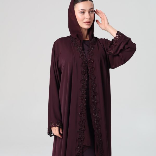 𝐋𝐢𝐥𝐚𝐜 𝐁𝐫𝐞𝐞𝐳𝐞